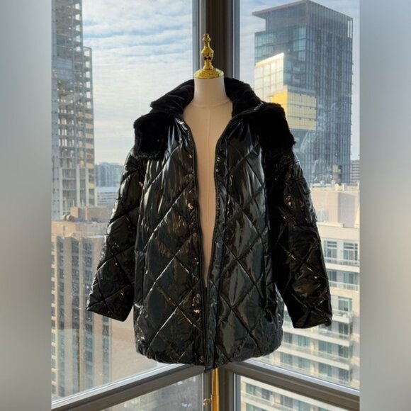 🆕 ALO YOGA 🧿 NWOT Snomoto Puffer Jacket, Black Patent Finish - Sz L / US 12-14 - Picture 4 of 16
